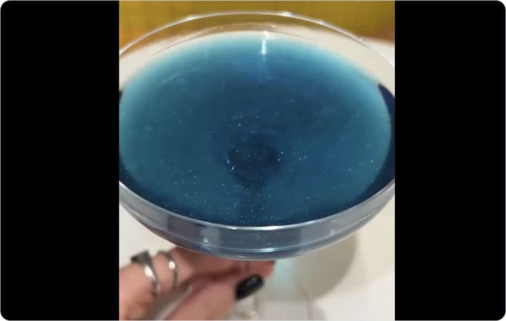 Ингредиент многих блюд в кафе Eggsellent — блёстки